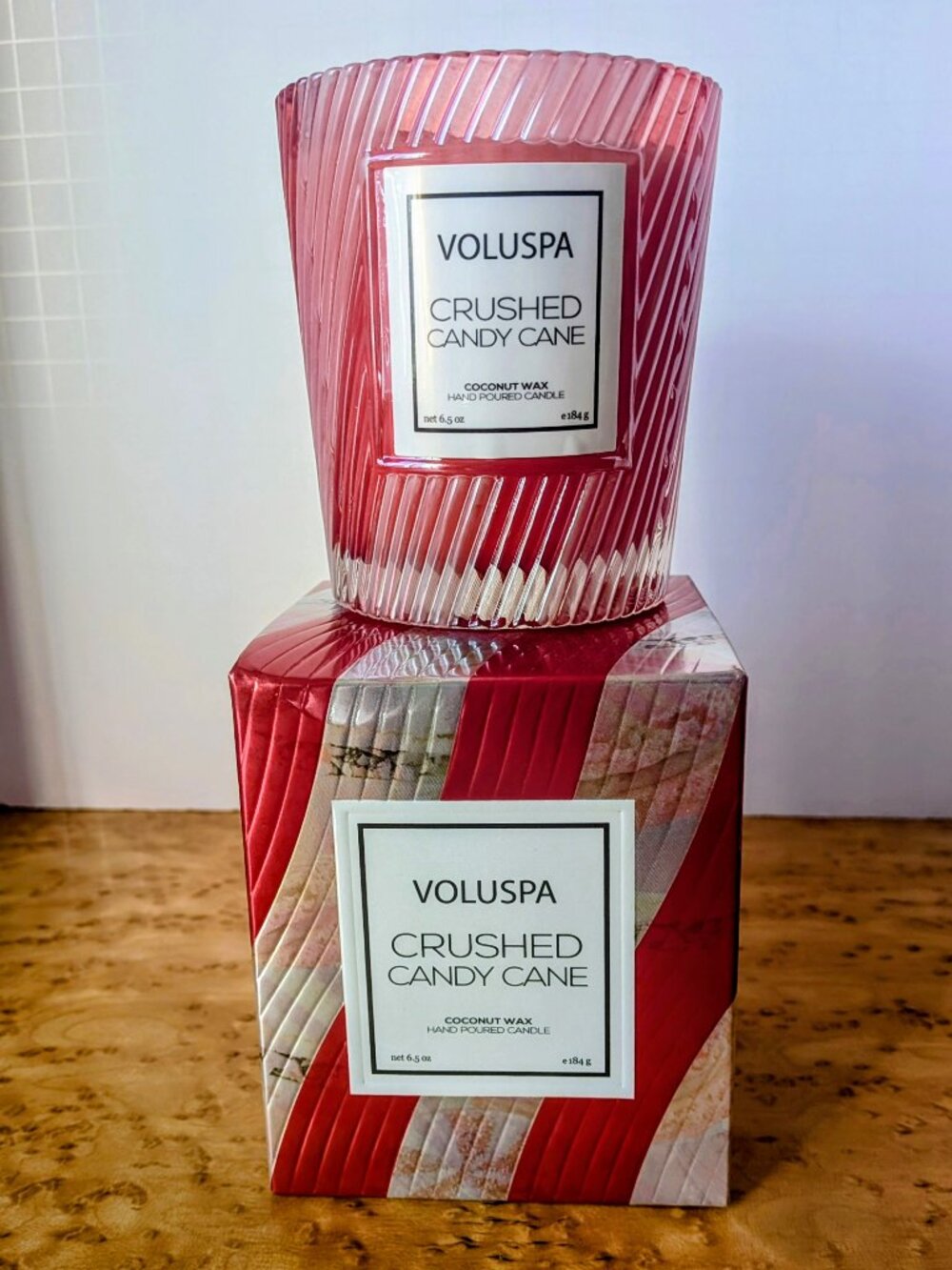 Voluspa Crushed Candy Cane Scented Candle, Pink & White, 6.5 oz, NWT